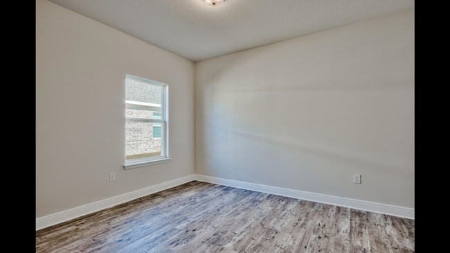 Building Photo - 231 Conner Cir