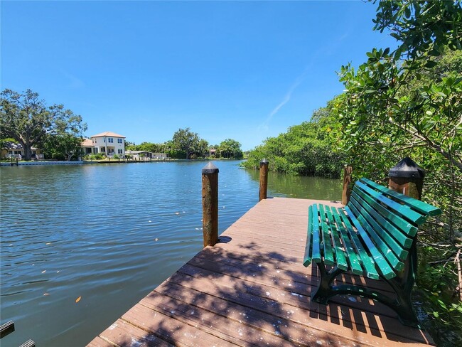 Building Photo - Central Park II Condos -  Downtown Sarasot...