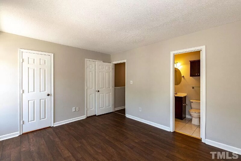 1 Bedroom - 4320 Bona Ct