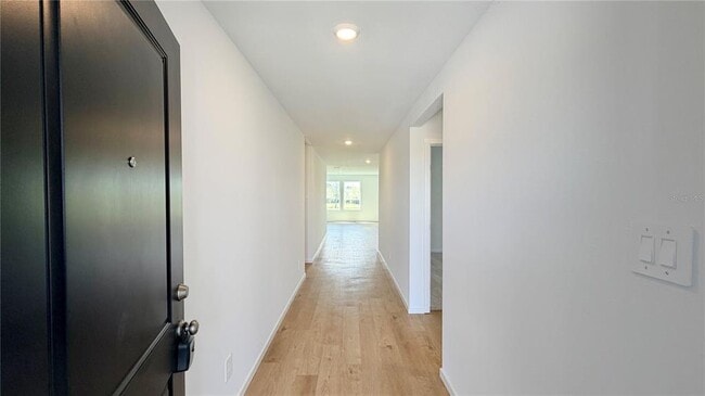 Building Photo - 615 ARTEMIS St