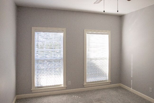 Building Photo - 13115 Mill Crossing Ct
