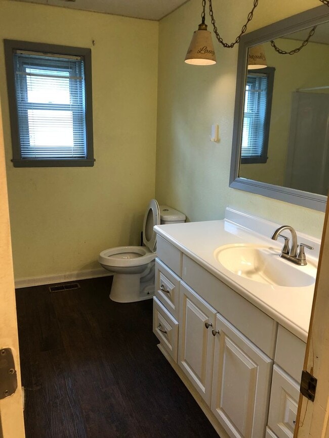 Building Photo - Charming 3-Bedroom Home in a Great Searcy Location!