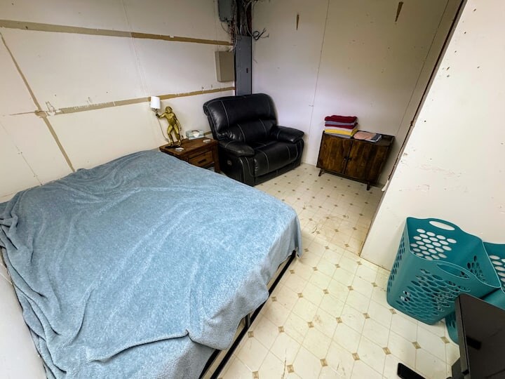 Building Photo - 13918 Riverview Dr NW