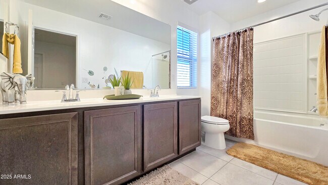 Building Photo - 4242 S 58th Dr