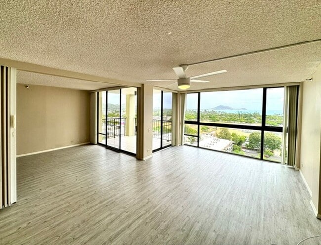 Building Photo - 322 Aoloa St