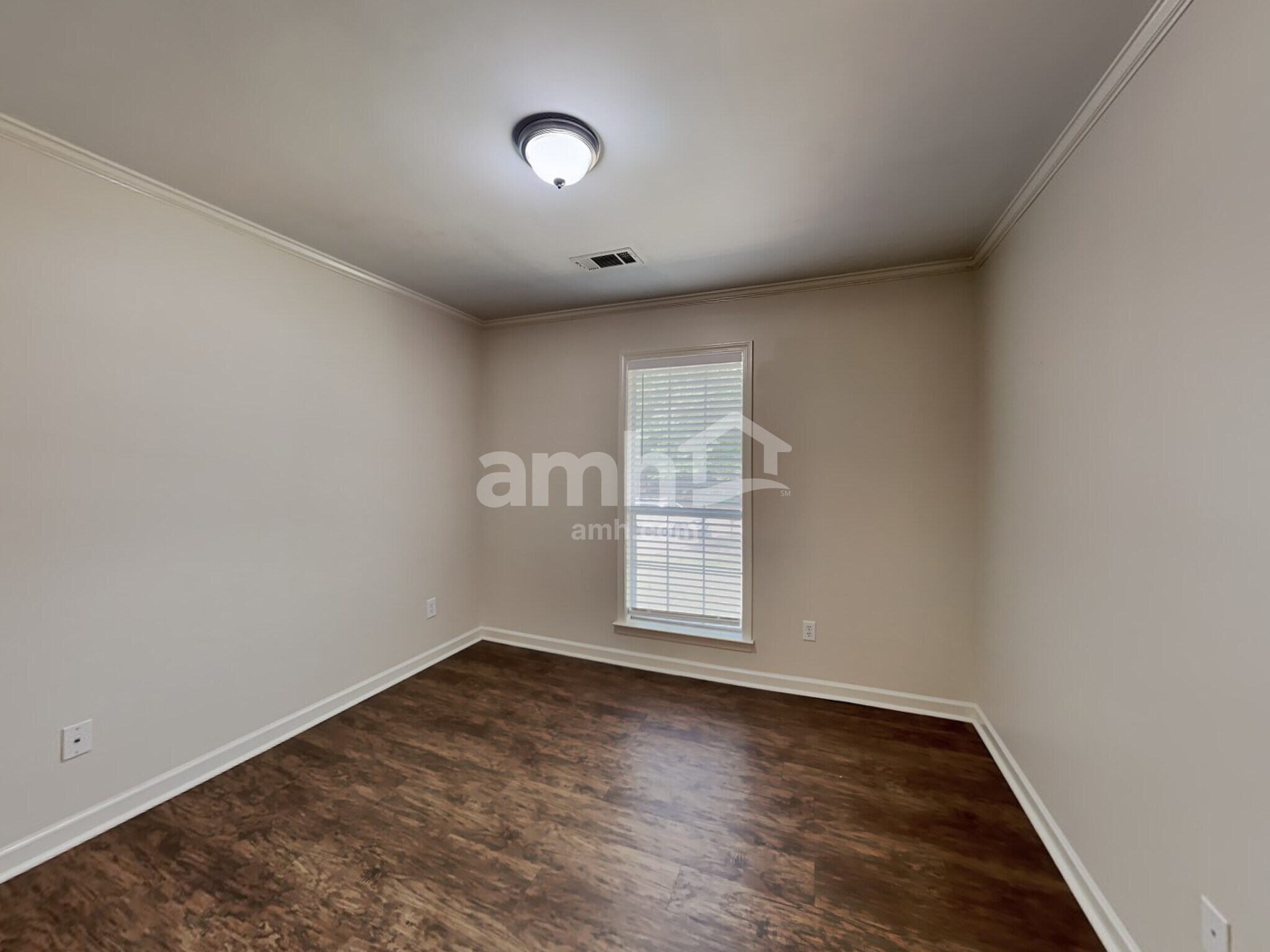 Building Photo - 6625 Laurel Valley Dr