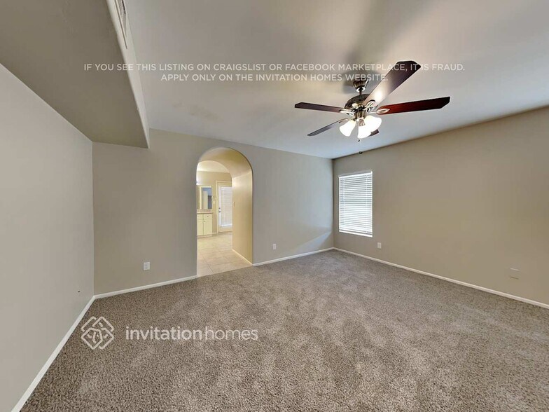 Building Photo - 4054 W La Junta Dr