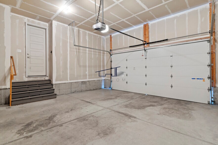 Building Photo - 378 W Clark Cir
