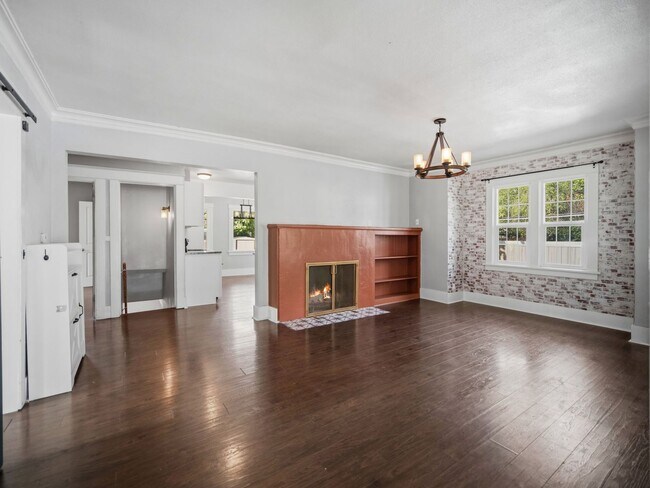Building Photo - Updated Spokane Rental Home with 4 Bedrooms & Private Yard
