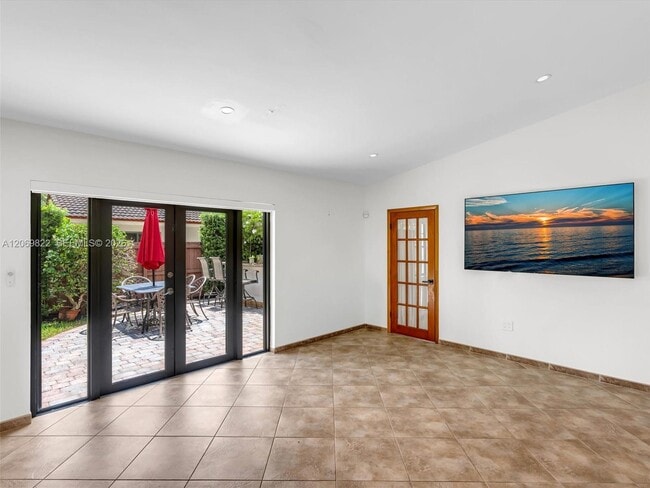 Building Photo - 7457 SW 112th Pl