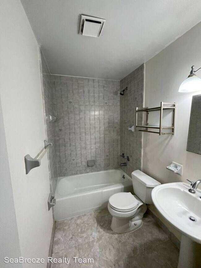 Building Photo - 3 br, 2 bath House - 2927 Lantern Drive