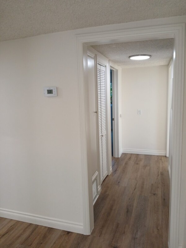 Building Photo - 809 Amigos Way