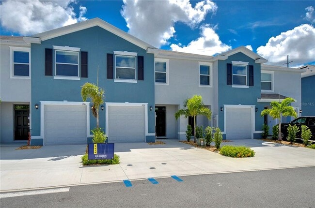 Primary Photo - 11818 Davis Dr