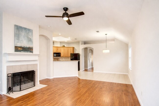 Building Photo - 11413 Easton Springs Dr