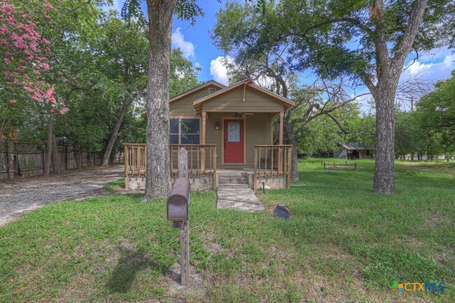 Building Photo - 1630 Katy St