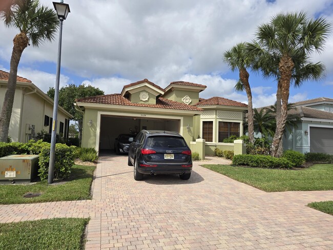 Building Photo - 9574 Tivoli Isles Blvd