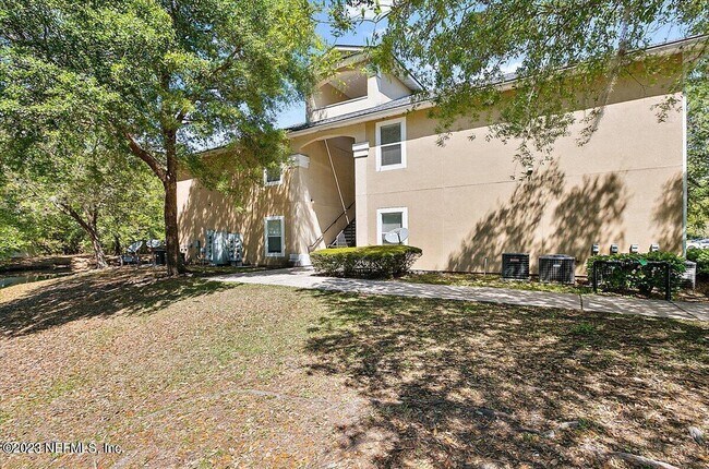 Building Photo - 3620 Kirkpatrick Cir