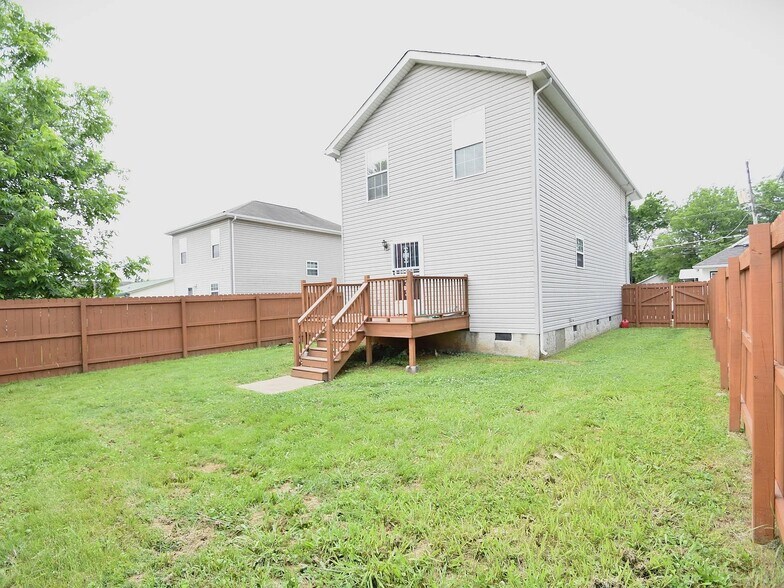 Building Photo - 614 N Highland Park Ave