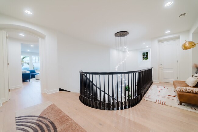 Building Photo - 7337 Corte TOMILLO