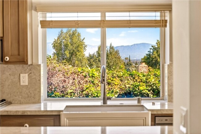 Building Photo - 20524 Rhoda St