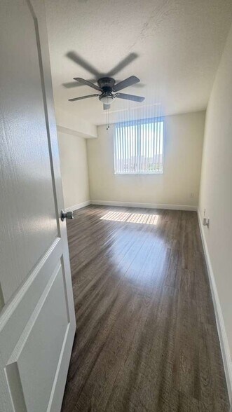 Building Photo - 6777 NW 186th Ter