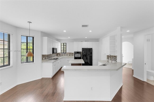 Building Photo - 1559 Passion Vine Cir