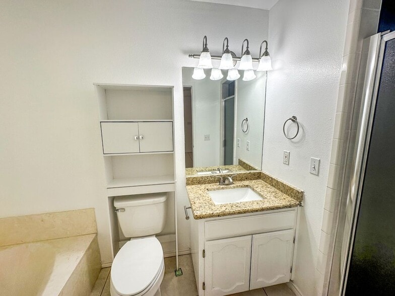 Building Photo - 3502 W Alteza Dr