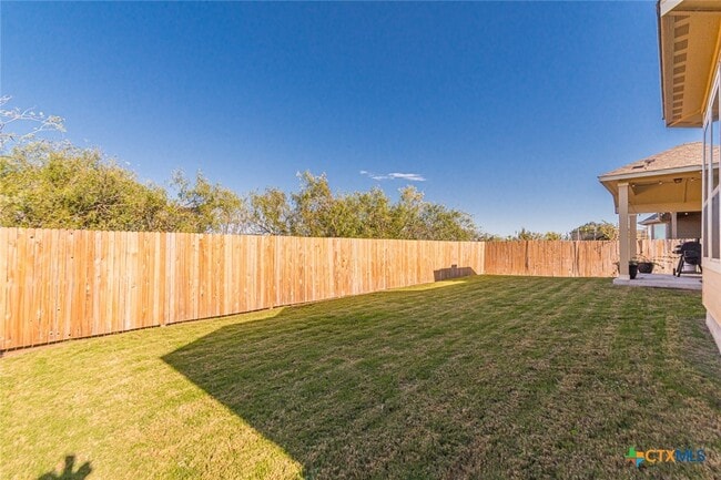 Building Photo - 2745 Ridge Forest Dr