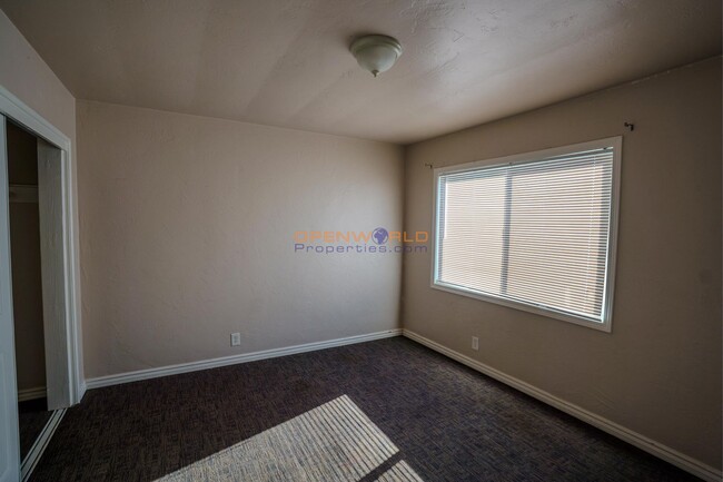 Building Photo - Newly Updated 2-Bedroom Apartment Unit in Prime Oakland Location – $2,400/mo