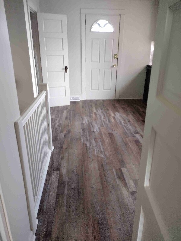 Building Photo - 12 E Liberty St