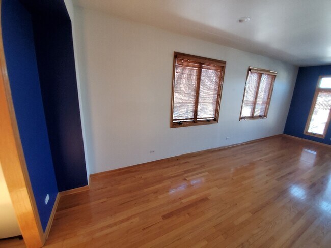 Building Photo - 9207 Gerritsen Ave