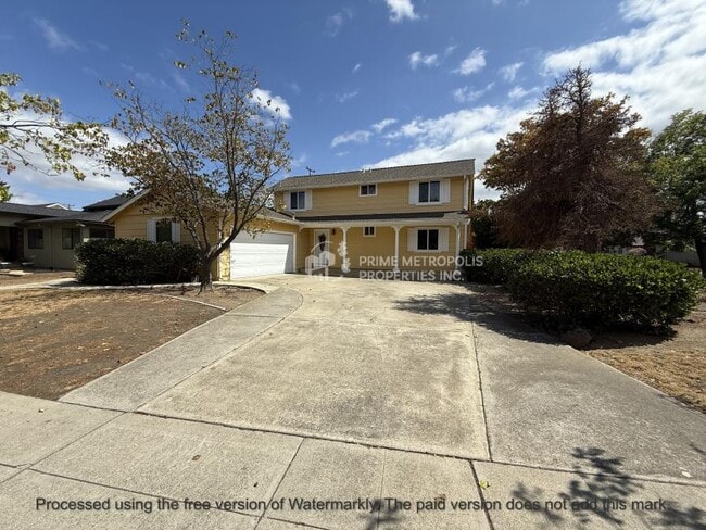 Building Photo - 5 bedroom in Campbell CA 95008