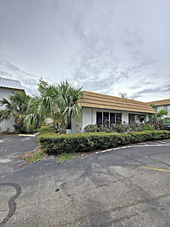 Building Photo - 1830 Maravilla Ave