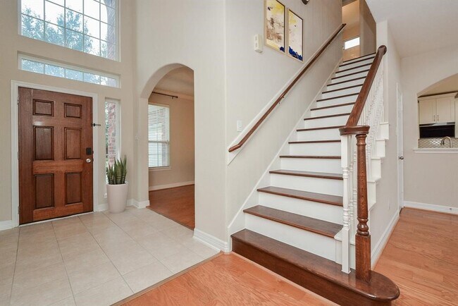 Building Photo - 6102 Meadowstream Ct