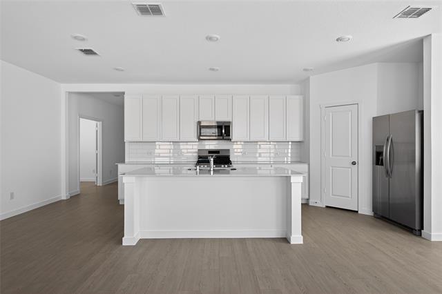 Building Photo - 9413 Suttonridge Dr