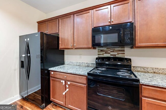 Building Photo - 204 Britt Dr