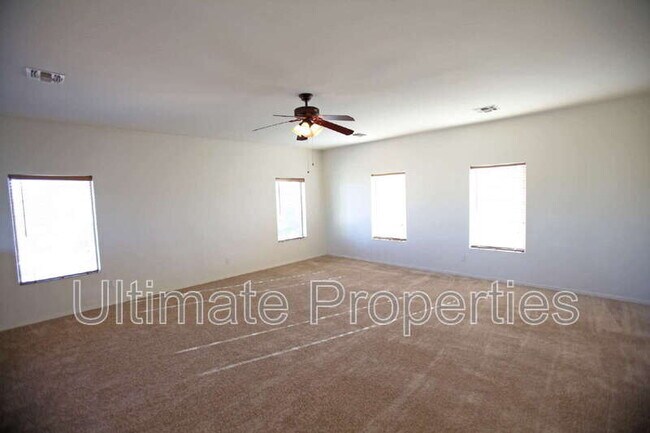 Building Photo - 17687 W Bridger St