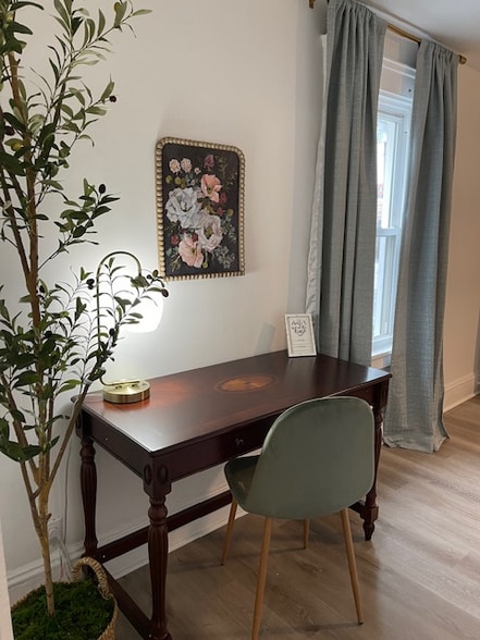 Building Photo - 1942 E 120th St