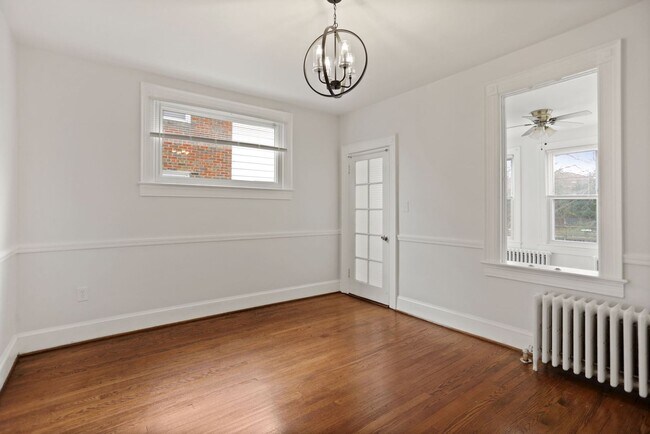 Building Photo - Stunning 3BR/2.5BA Home in Brookland – Available Now!
