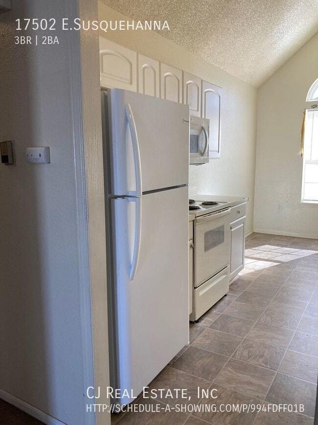 Building Photo - 17502 E.Susquehanna-