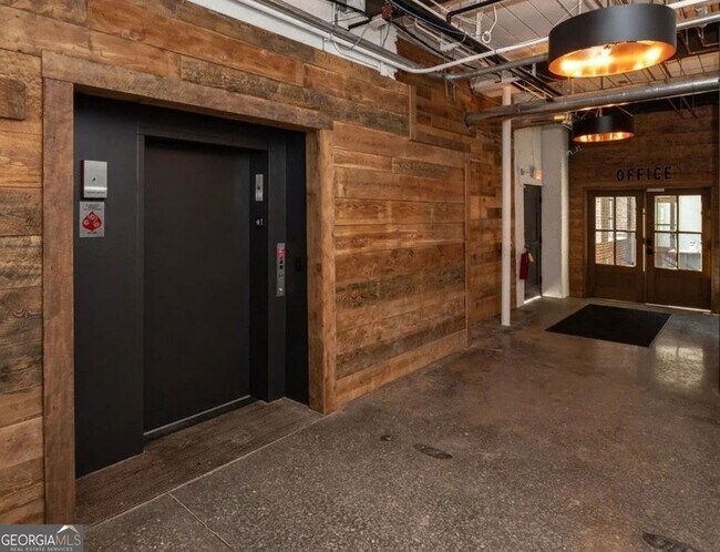 Building Photo - 217 Barrett St