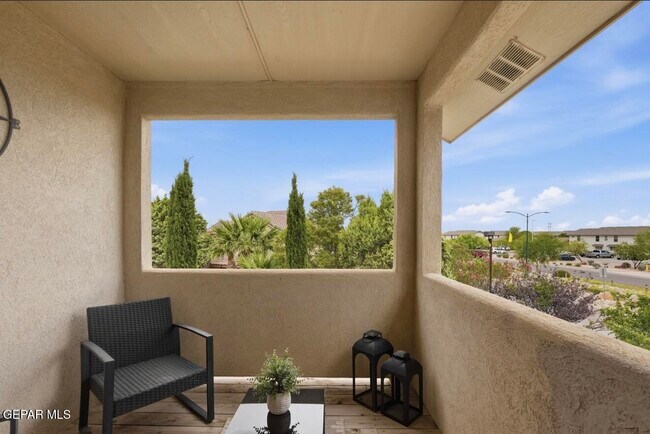 Building Photo - 9900 Marine Cir
