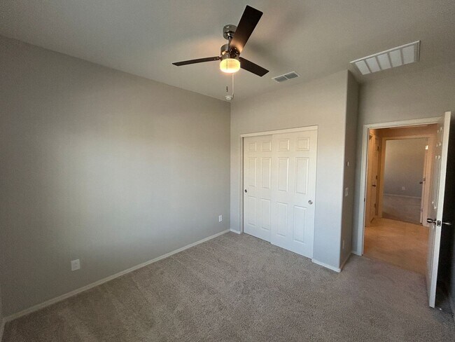 Building Photo - 24401 W Verlea Dr