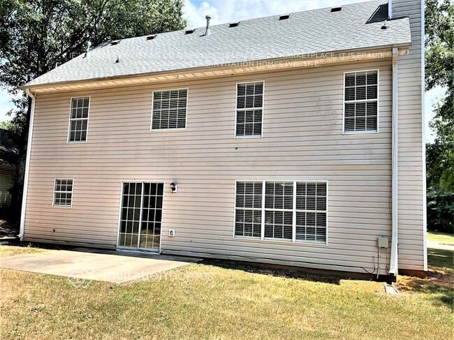 Building Photo - 601 Lynchburg St