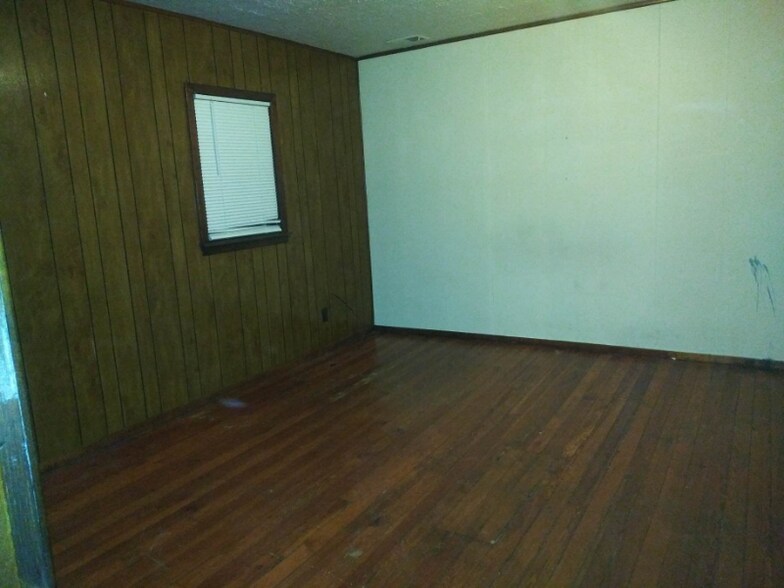 Building Photo - 517 N 27th St