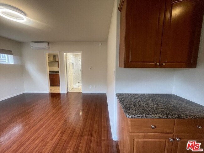 Building Photo - 4921 Kester Ave