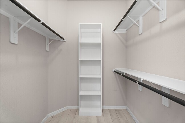 Building Photo - 24717 Teton Holw Trl