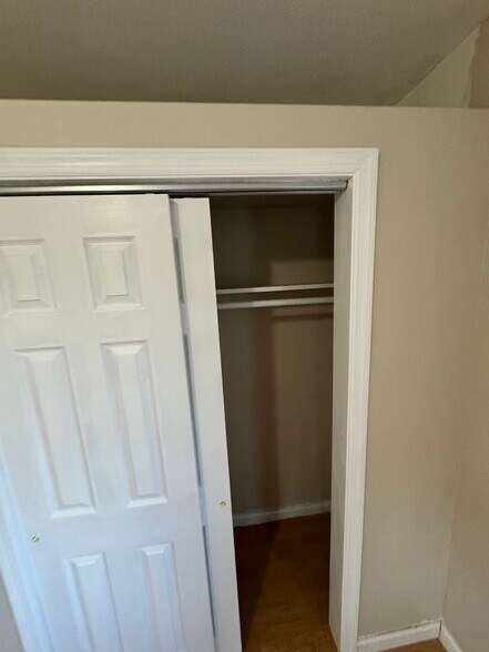 Building Photo - 189 Summer St