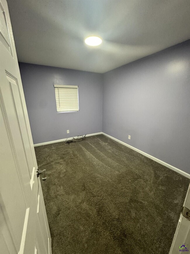 Building Photo - 615 Elberta St