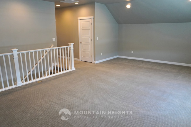 Building Photo - 3977 W Penstemon Wy